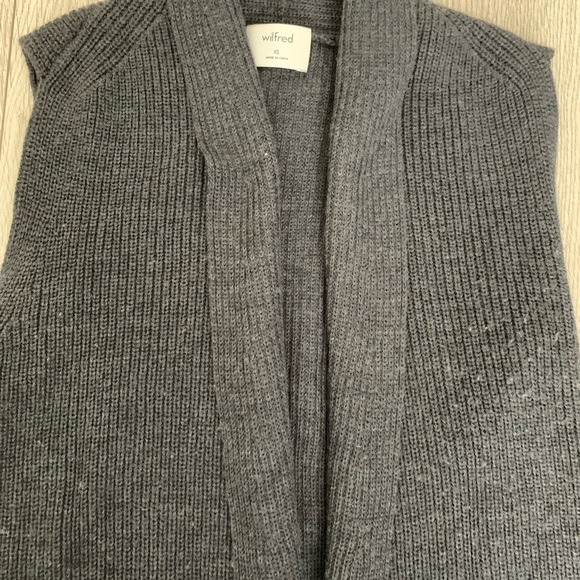 Wilfred Olivie Cardigan - Picture 7 of 12